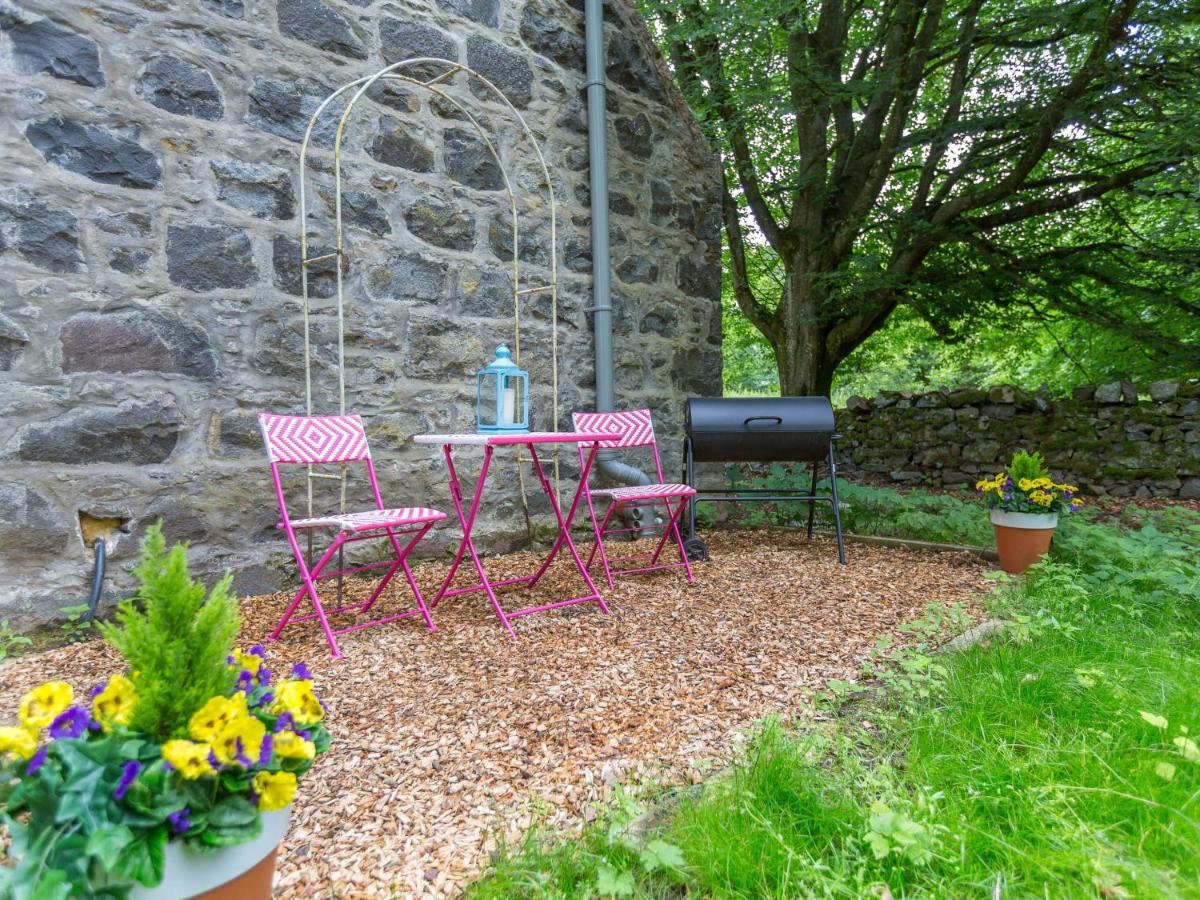 Glamping Bothie Hotel Inverurie Exterior photo